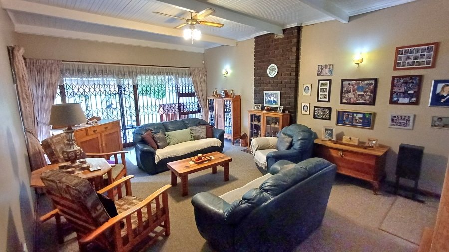 4 Bedroom Property for Sale in Vanes Estate Eastern Cape